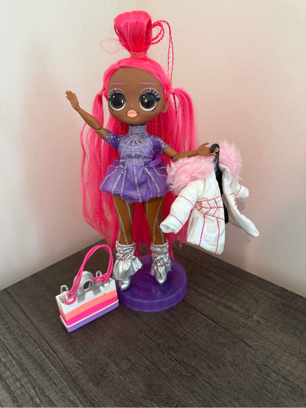 L.O.L. Surprise! O.M.G. Sports Doll - Skate Boss